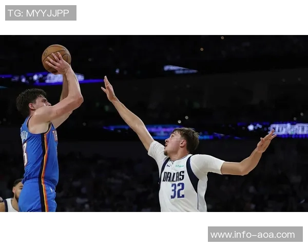 克莱首次替补迎战独行侠拉塞尔首发弗拉格重回三号位调整阵容 克莱首次替补迎战独行侠拉塞尔首发弗拉格重回三号位调整阵容